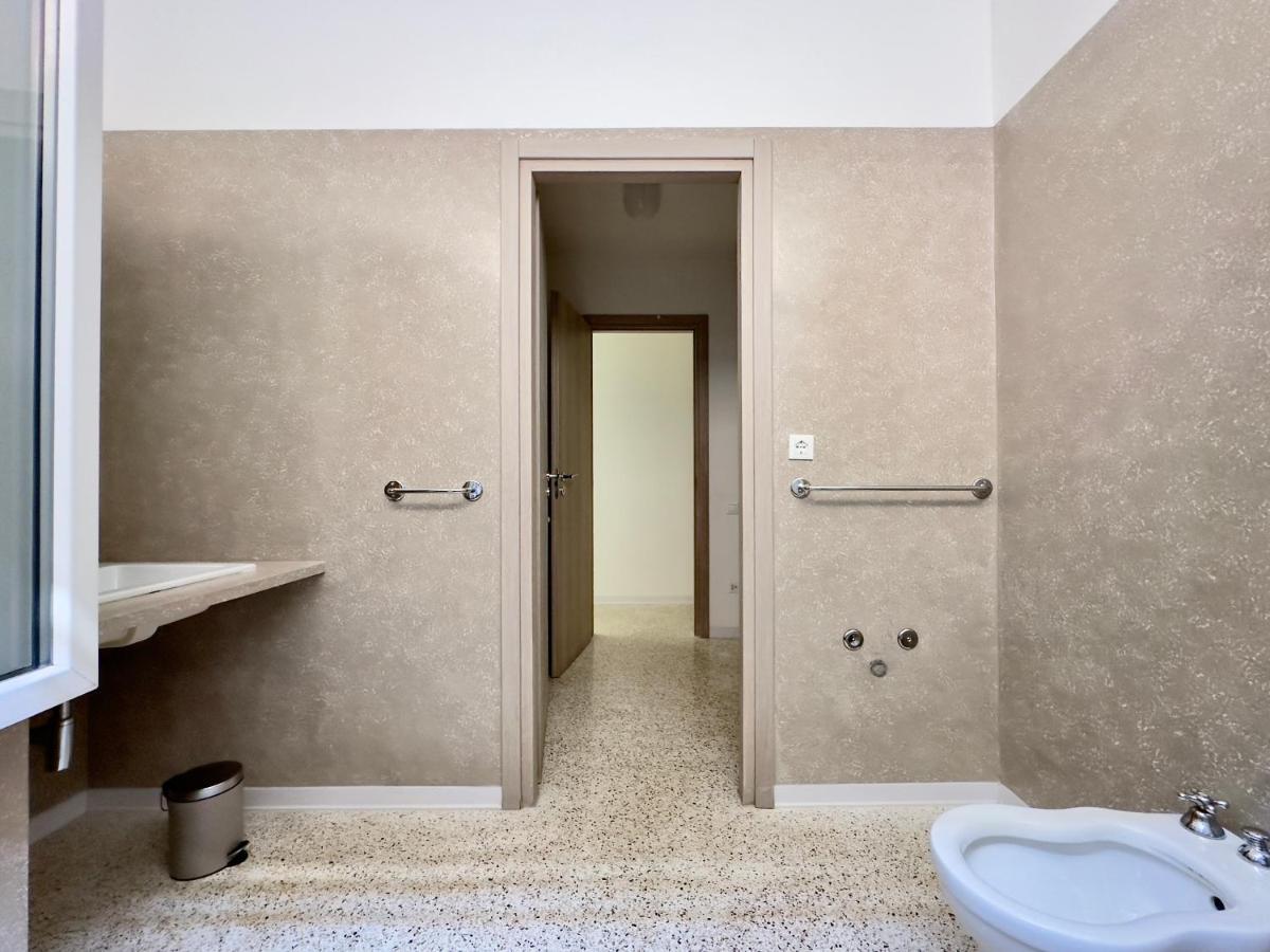 Grand Apartment Navigli Мілан Екстер'єр фото